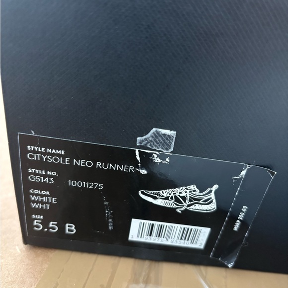 Coach Woman’s Black and White CitySole Noe Runner Size 5.5 - Picture 10 of 12